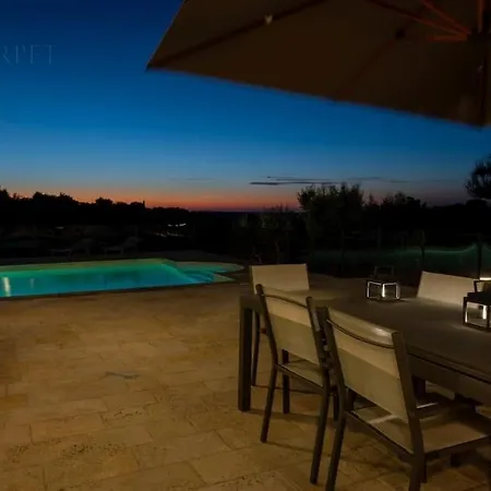 Masseria Comara Holiday home *