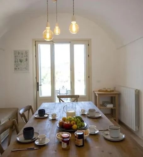 Semesterbostad Masseria Comara *