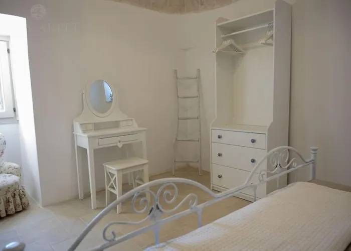 Semesterbostad Masseria Comara *